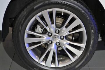 Cerchione Lexus
